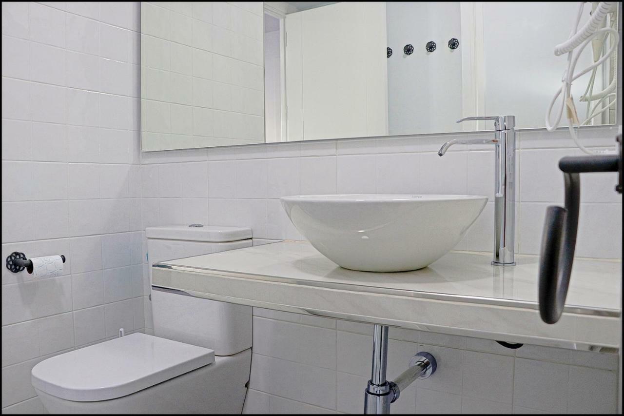 Apartamento Del Rio Playa カディス エクステリア 写真